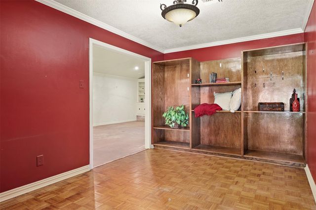 2620 Dow Circle, Deer Park, TX 77536