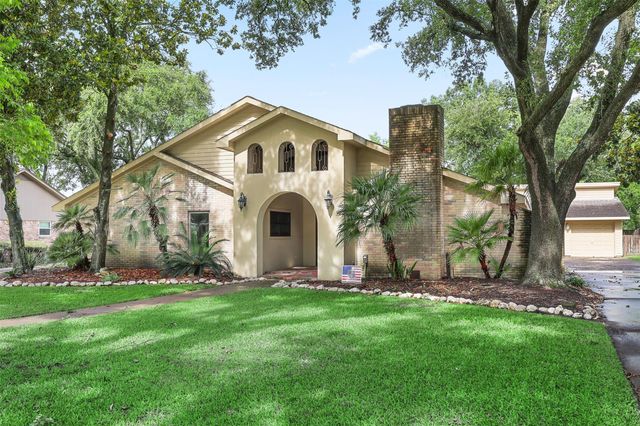 2620 Dow Circle, Deer Park, TX 77536