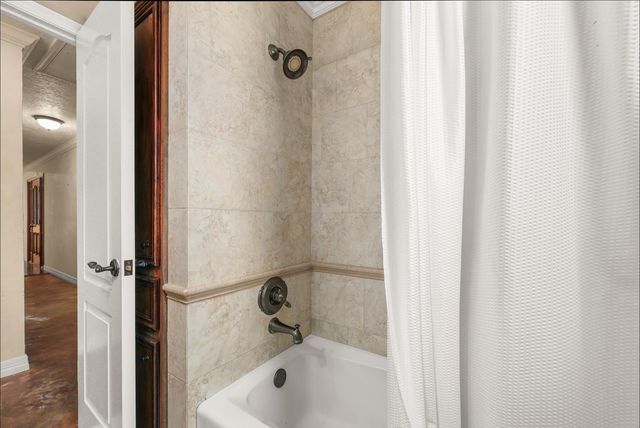 2620 Dow Circle, Deer Park, TX 77536