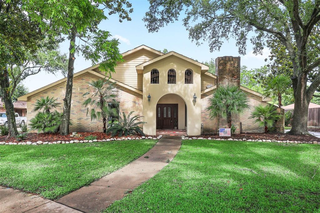 2620 Dow Circle, Deer Park, TX 77536