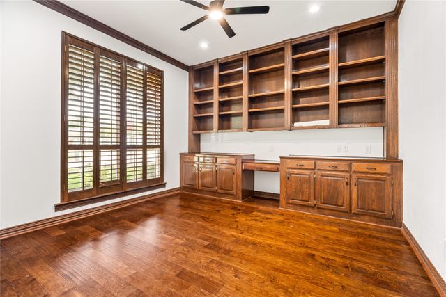 5621 Lindsey Drive, Plano, TX 75093