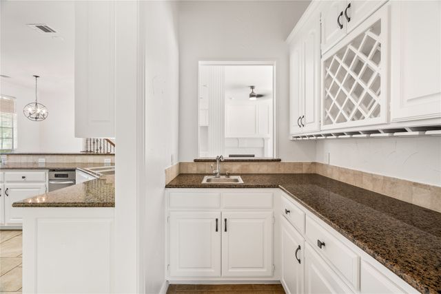 5621 Lindsey Drive, Plano, TX 75093