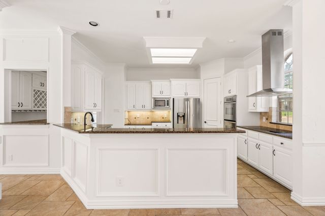 5621 Lindsey Drive, Plano, TX 75093