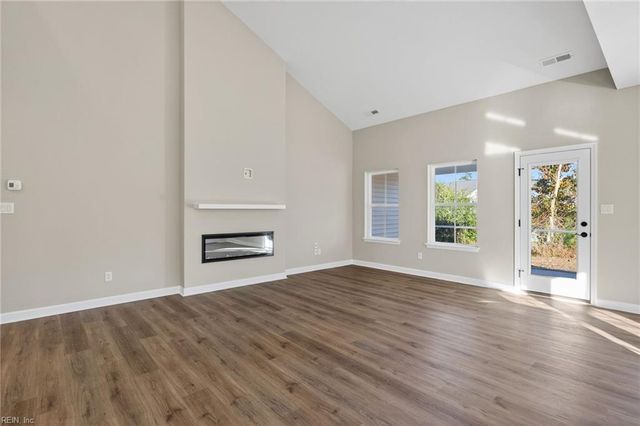 4406 Abercorn DR, Suffolk, VA 23435