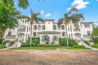 837 Sailaway LN 204, Naples, FL 34108