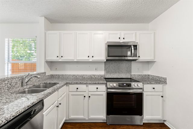 4401 Cedar Crest Drive, Mckinney, TX 75070