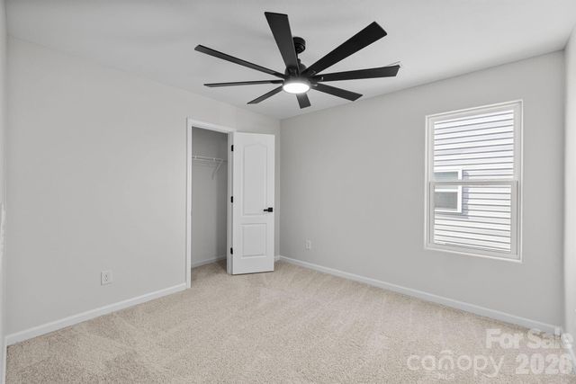 8203 Paw Valley Lane, Charlotte, NC 28214