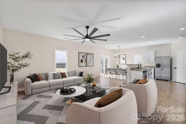 8203 Paw Valley Lane, Charlotte, NC 28214