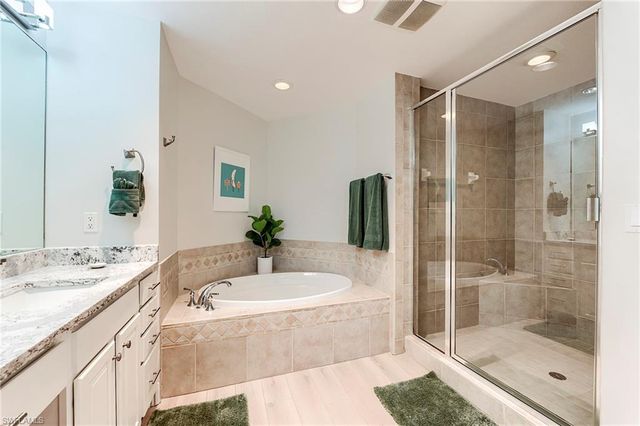 22604 Island Pines WAY 2304, Fort Myers Beach, FL 33931