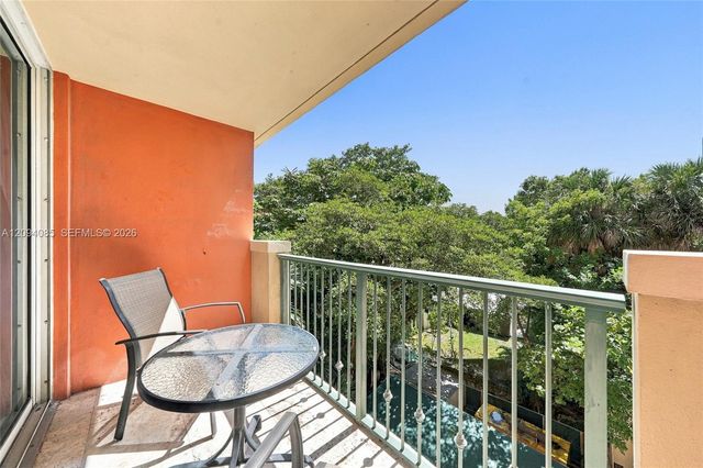 2951 S Bayshore Drive 512, Miami, FL 33133