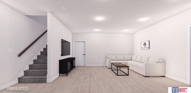 9724 Hillcrest Trail, Lincoln, NE 68520