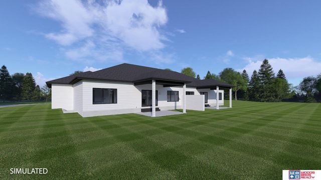 9724 Hillcrest Trail, Lincoln, NE 68520