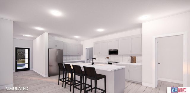 9724 Hillcrest Trail, Lincoln, NE 68520