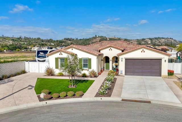 13404 Pasture Court, Valley Center, CA 92082