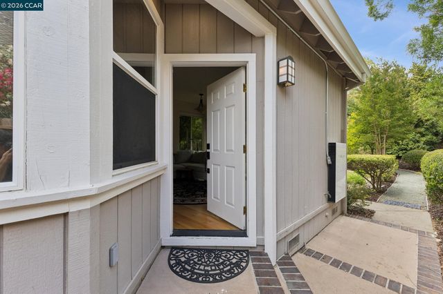 743 Woodwind Place, Walnut Creek, CA 94598