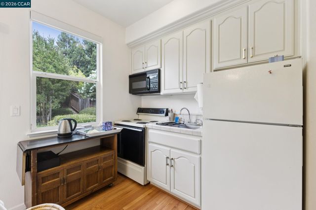 743 Woodwind Place, Walnut Creek, CA 94598