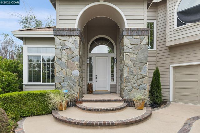 743 Woodwind Place, Walnut Creek, CA 94598