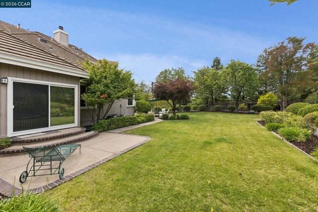 743 Woodwind Place, Walnut Creek, CA 94598