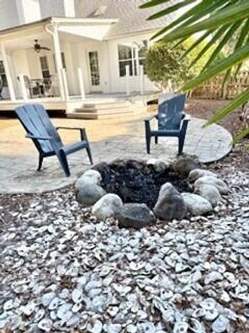 5472 Altamaha Drive, North Charleston, SC 29420