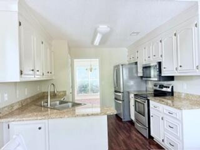 5472 Altamaha Drive, North Charleston, SC 29420