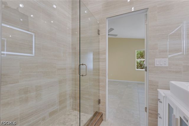 5011 SW 16th PL, Cape Coral, FL 33914