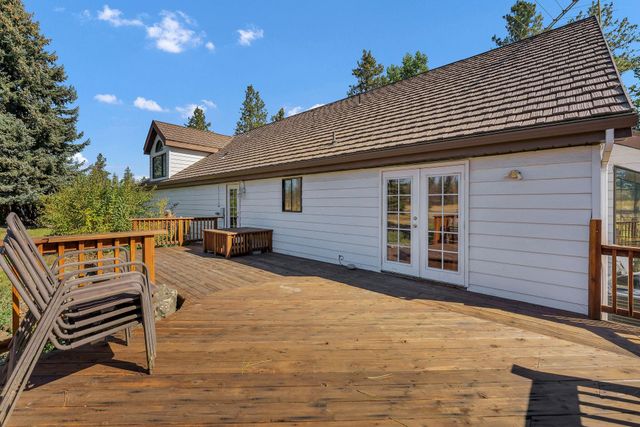 15817 S Whitehouse Ln, Cheney, WA 99004