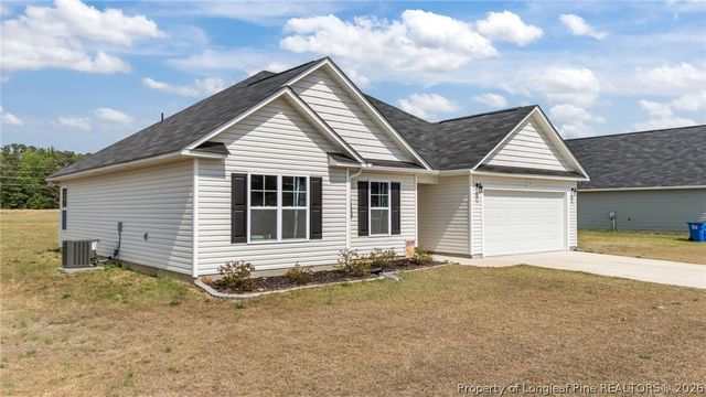157 Presley Street, Raeford, NC 28376
