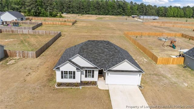 157 Presley Street, Raeford, NC 28376