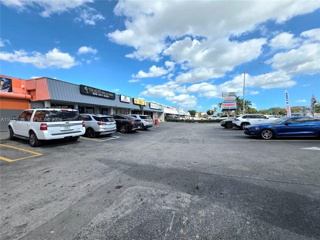 10873 SW 40th St, Miami, FL 33165