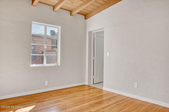 3910 E Calle De Jardin, Tucson, AZ 85711