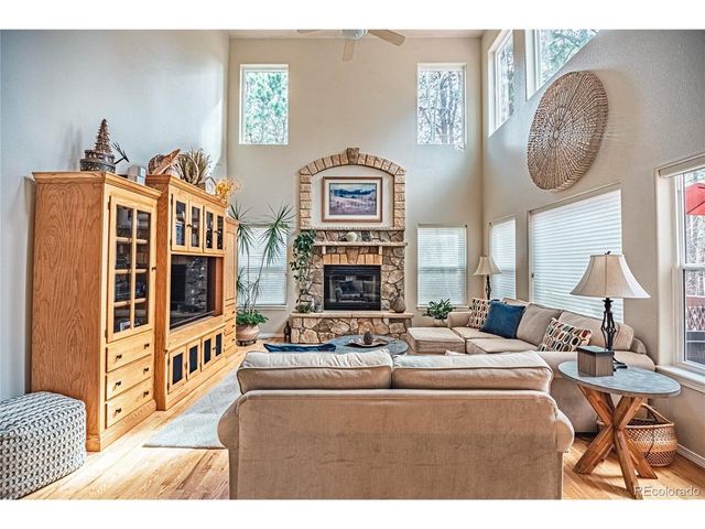 19015 Royal Archers Ln, Monument, CO 80132