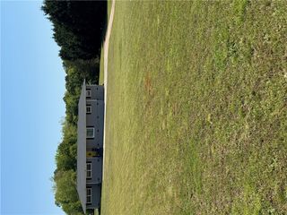135 Lowe Road, Piedmont, SC 29673