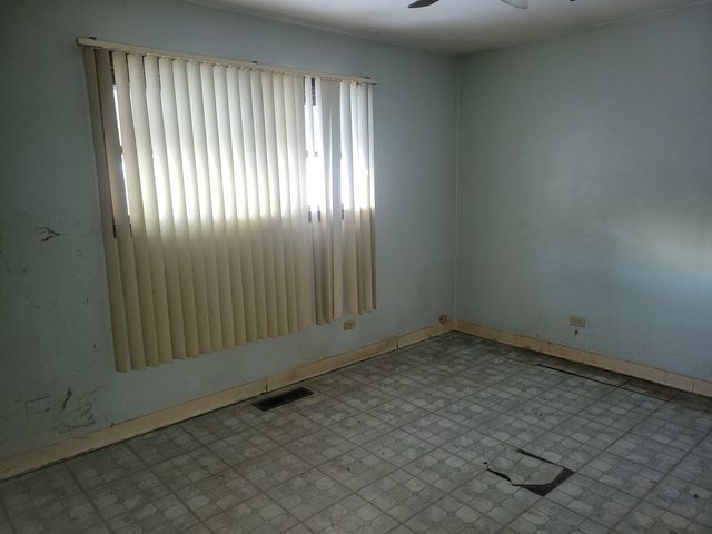 1382 Burnham Avenue, Calumet City, IL 60409