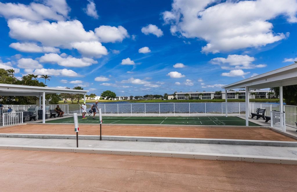 Image 26 of property listing at 398 Flanders I I, Delray Beach, FL 33484