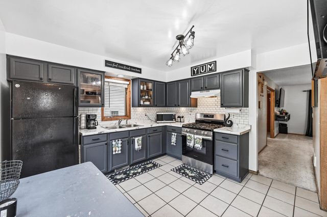 2505 Dupont Avenue N, Minneapolis, MN 55411