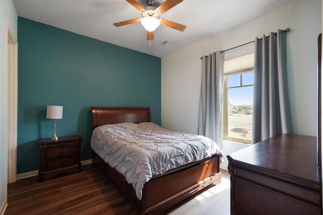1601 Western Hills Drive SE, Rio Rancho, NM 87124