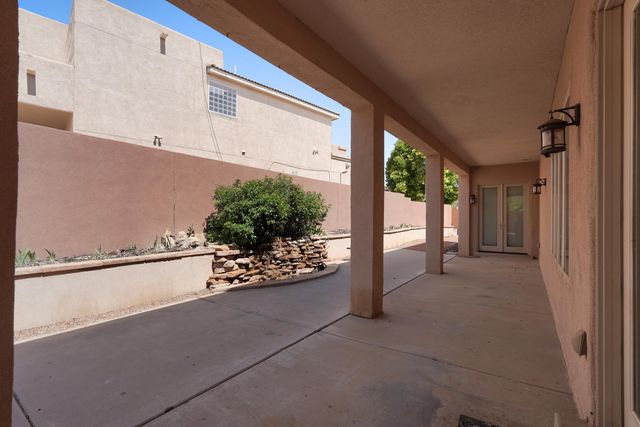 1601 Western Hills Drive SE, Rio Rancho, NM 87124