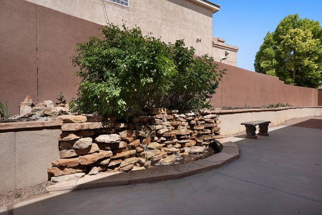 1601 Western Hills Drive SE, Rio Rancho, NM 87124