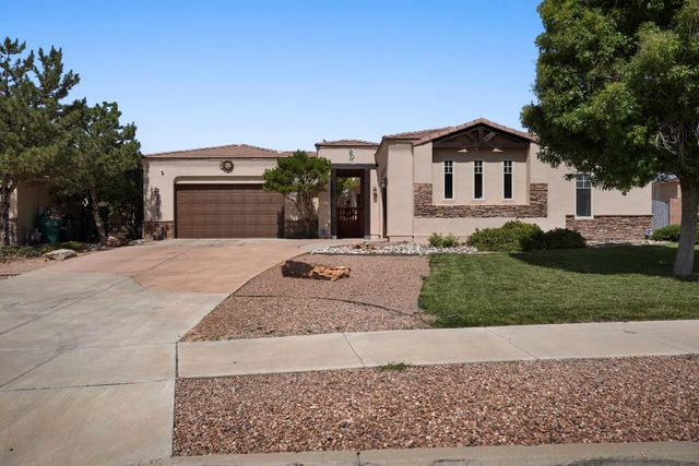 1601 Western Hills Drive SE, Rio Rancho, NM 87124