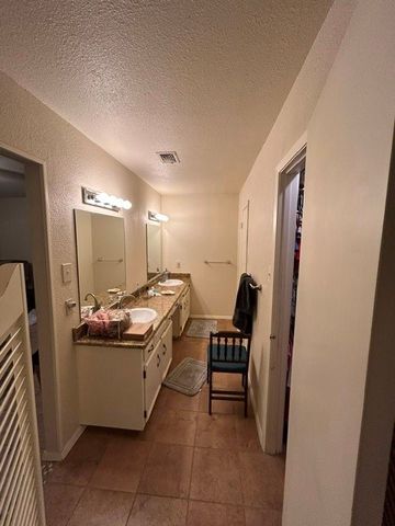 5408 Marshfield Court, Arlington, TX 76016