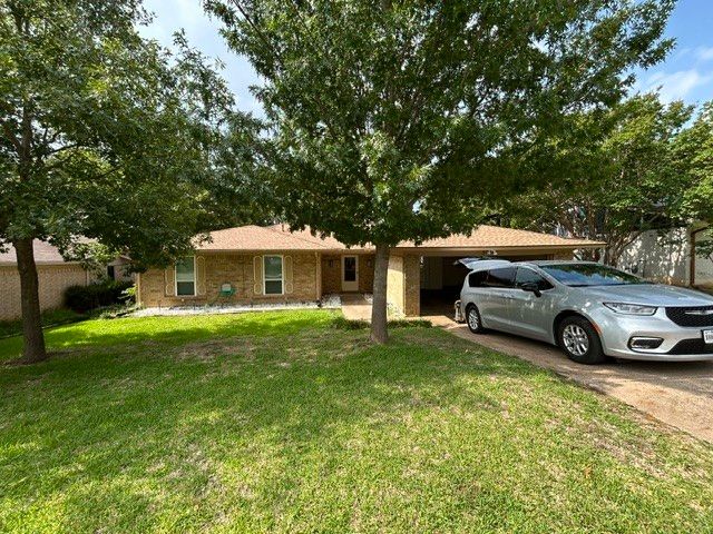 5408 Marshfield Court, Arlington, TX 76016