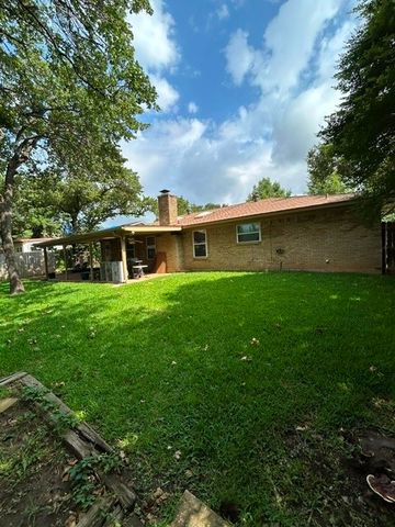 5408 Marshfield Court, Arlington, TX 76016