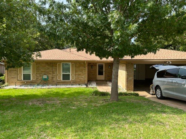 5408 Marshfield Court, Arlington, TX 76016