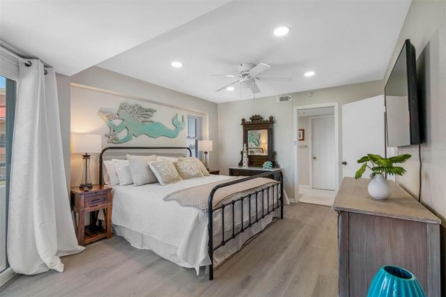 2112 GULF BOULEVARD 4B, Indian Rocks Beach, FL 33785