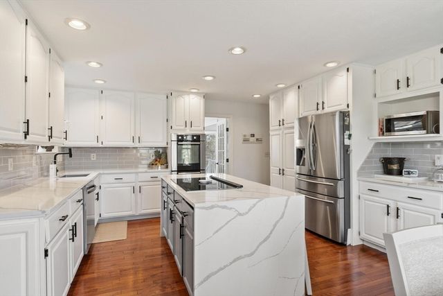 99 Longview Street, Palmer, MA 01069