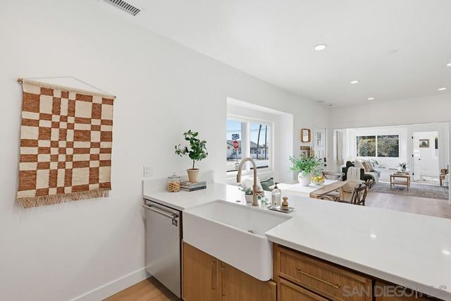 4104 Georgia St, San Diego, CA 92103