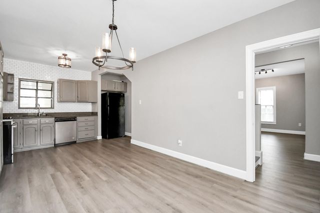 901 N Jones Street, Baytown, TX 77520