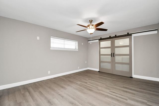 901 N Jones Street, Baytown, TX 77520