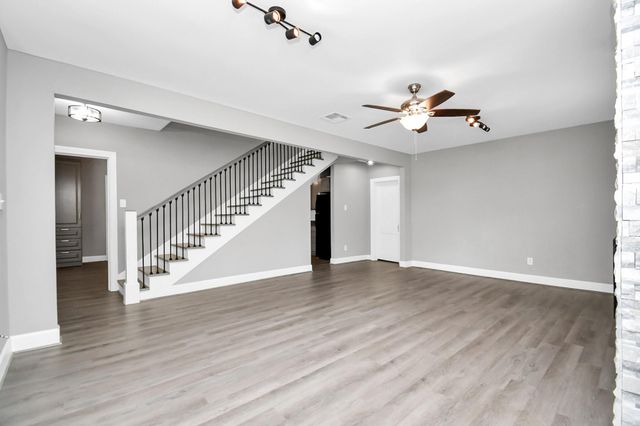 901 N Jones Street, Baytown, TX 77520