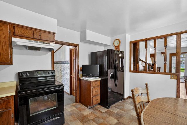 415 N High Street, Randolph, WI 53956
